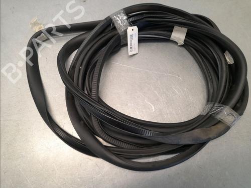 Gummilist TESLA MODEL Y (5YJY) EV (261 hp) 32223052