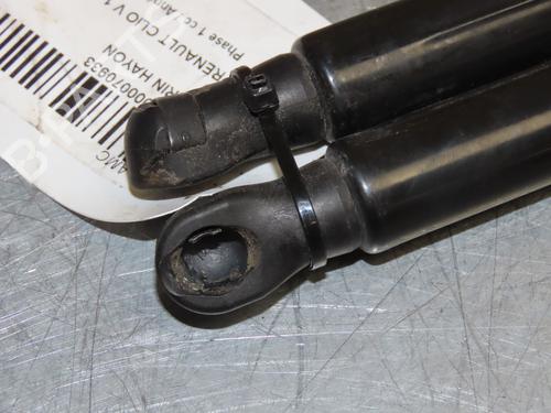Used Tailgate lift support RENAULT CLIO V (B7_) 1.5 Blue dCi 85 (B7AG) (86 hp) 16832569