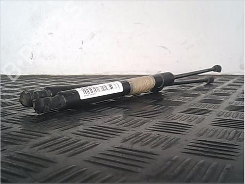 Used Tailgate lift support RENAULT CAPTUR I (J5_, H5_) 0.9 TCe 90 (90 hp) 14857690