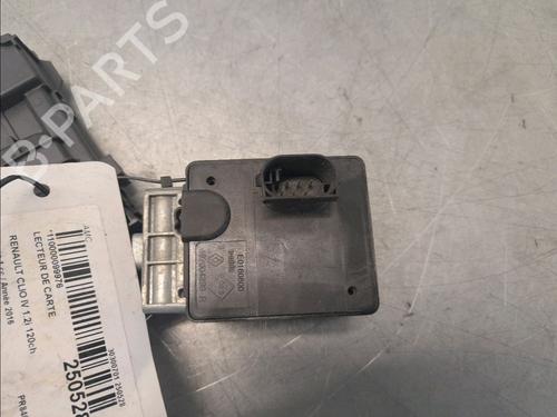 Card reader RENAULT CLIO IV (BH_) 1.2 TCe 120 (BHAU) | BP29985775E4