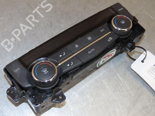 climate-control-renault-kadjar-ha_-hl_-2015-26404108 main image