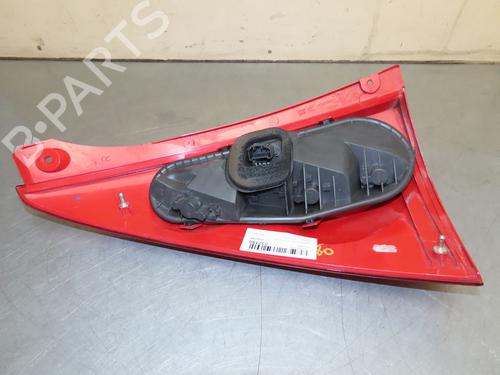 Right taillight PEUGEOT 107 (PM_, PN_) 1.0 | BP16647897C35 
