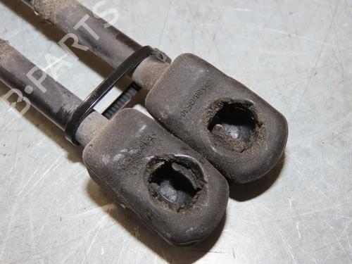 Gassdemper Bakluke MERCEDES-BENZ GLA-CLASS (X156) GLA 180 (156.942) | BP29263657C138 