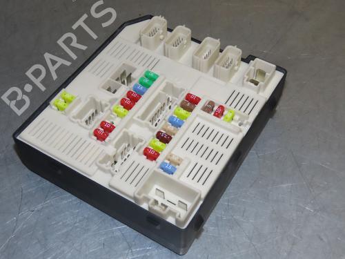 Fuse box RENAULT MEGANE III Hatchback (BZ0/1_, B3_) 1.5 dCi (BZ09, BZ0D, BZ1W, BZ29, BZ14) | BP16832538E1 