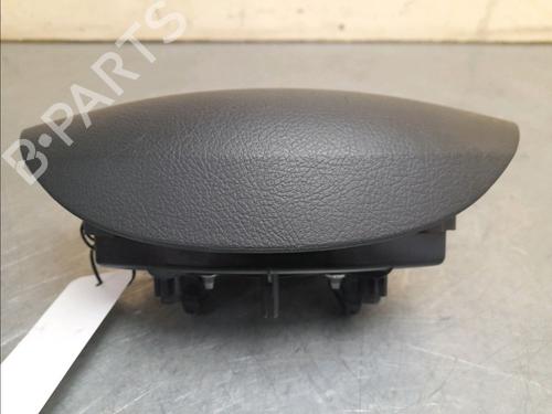 Used Driver airbag PEUGEOT 3008 I MPV (0U_) 1.6 HDi (112 hp) 23158356