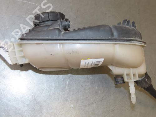 Used Expansion tank MERCEDES-BENZ A-CLASS (W176) A 160 (176.041) (102 hp) 28828526