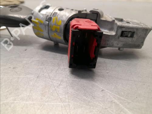 Used Ignition barrel Ignition barrel RENAULT CLIO III (BR0/1, CR0/1) 1.5 dCi (BR17, CR17) (86 hp) 33222499 33222499