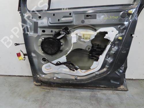 Right front door PEUGEOT 3008 I MPV (0U_) 1.6 BlueHDi 120 | BP23447584C3 