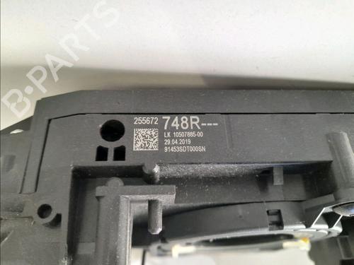 Steering column stalk RENAULT CLIO V (B7_) 1.0 TCe 100 (B7MT) | BP29551694I23