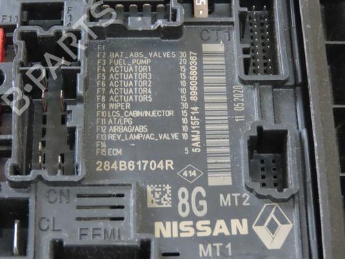 boite-a-fusibles-renault-clio-v-b7_-2019-29345102 main image