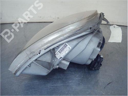 Right headlight RENAULT TRAFIC II Van (FL) 1.9 dCi 80 (FL0B) | BP9408102C29 