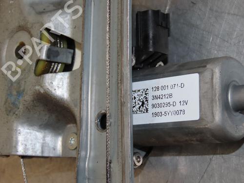 Front right window mechanism RENAULT CLIO IV (BH_) 0.9 TCe 90 (BHNF, BHMA, BHMH, BHJK, BHJR) | BP22366942C23 