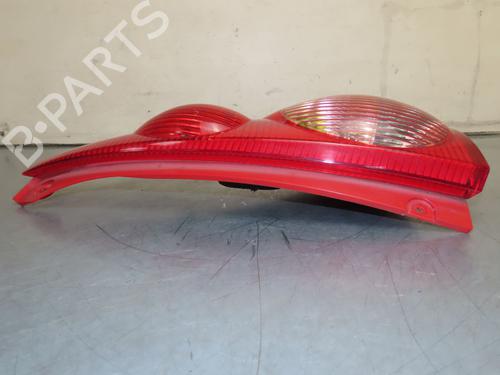 Right taillight PEUGEOT 107 (PM_, PN_) 1.0 | BP16647897C35 