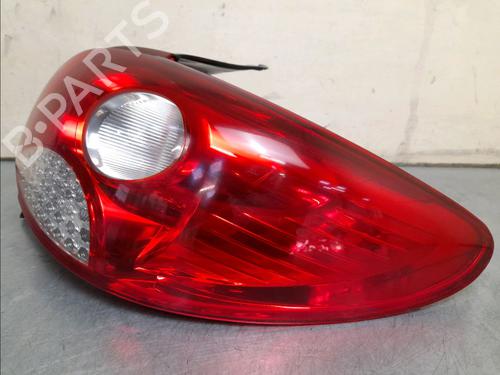 Right taillight PEUGEOT 206+ (2L_, 2M_) 1.4 HDi eco 70 | BP16047432C35 