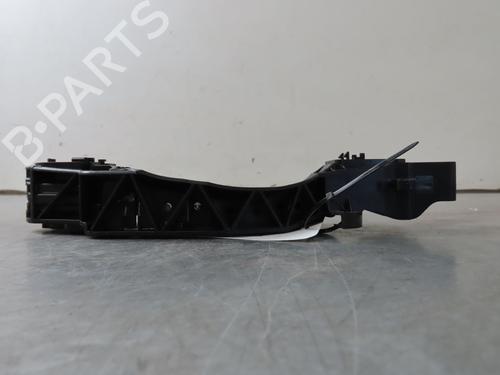 Used Front right exterior door handle CITROËN C4 CACTUS 1.2 THP 110 (110 hp) 17041929