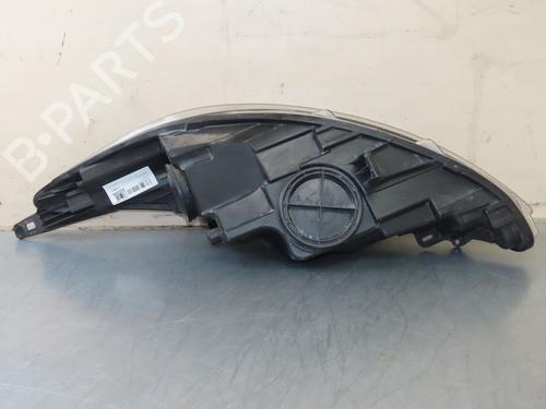 Right headlight FORD FIESTA VI (CB1, CCN) 1.4 TDCi | BP18663412C29 