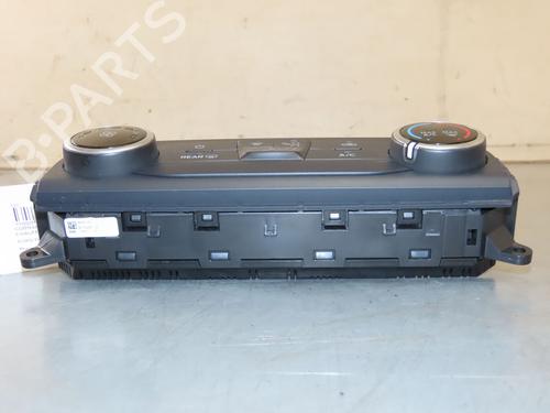 Climate control FORD FIESTA VII (HJ, HF) 1.0 EcoBoost Active | BP29759543I5