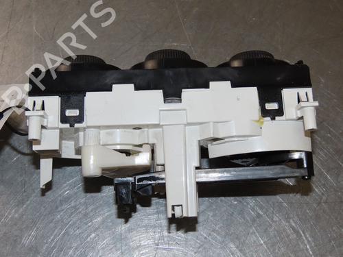 climate-control-citroen-c3-picasso-sh_-16-hdi-90-6452n0-2008-22366533 main image