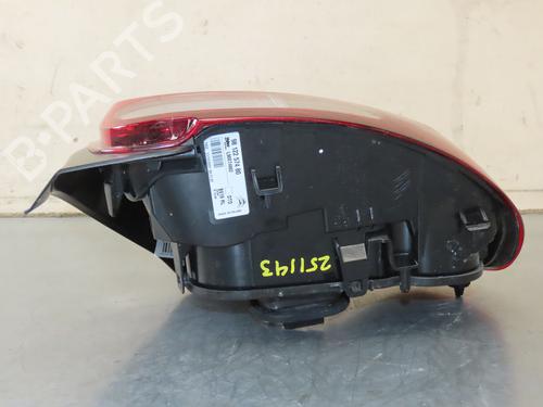 Right taillight CITROËN C3 III (SX) 1.2 THP 110 (SXHNPS, SXHNZT, SXHNZ6) | BP30138836C35 
