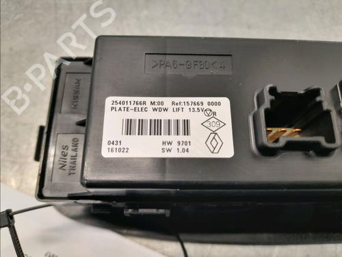 Used Left front window switch RENAULT KADJAR (HA_, HL_) 1.6 dCi 130 (HLA4) (130 hp) 30188419