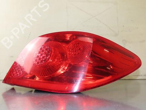 Used Right taillight PEUGEOT 307 (3A/C) 1.6 16V (109 hp) 31119949