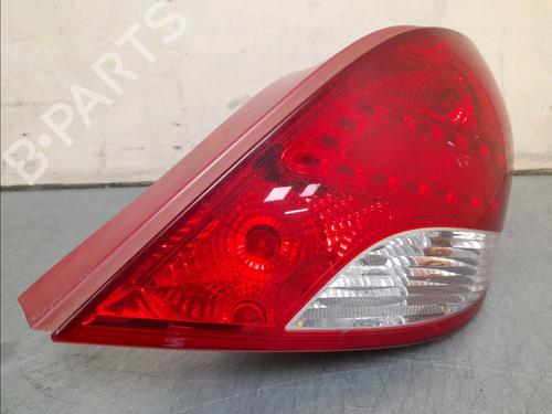 Used Right taillight PEUGEOT 207 (WA_, WC_) 1.6 HDi (92 hp) 16015315