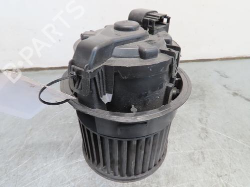 Heater blower motor PEUGEOT 208 I (CA_, CC_) 1.2 VTI 82 | BP19068824M62 