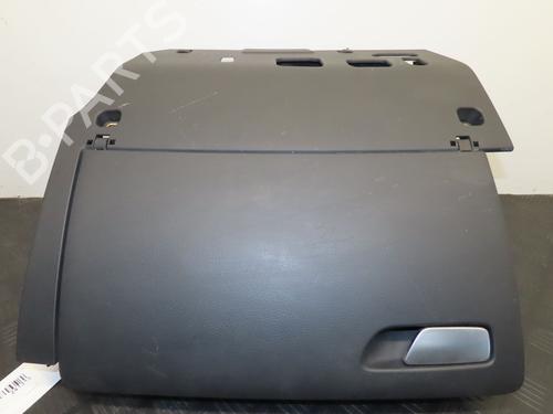 Used Glove box AUDI A3 (8V1, 8VK) 2.0 TDI (150 hp) 20243338