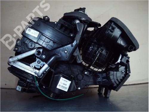 Used Heater matrix box RENAULT CLIO V (B7_) 1.0 TCe 90 (B7MT) (91 hp) 10088676
