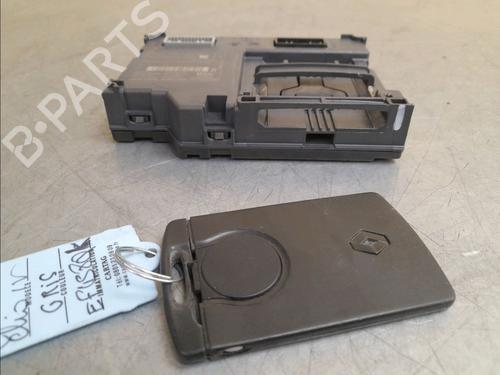 Used Card reader RENAULT CLIO IV (BH_) 0.9 TCe 90 (BHNF, BHMA, BHMH, BHJK, BHJR) (90 hp) 14944860