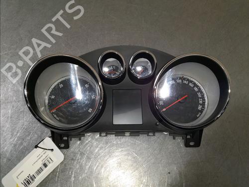 Instrument cluster OPEL ZAFIRA TOURER C (P12) 2.0 CDTi (75) | BP22366596C47 