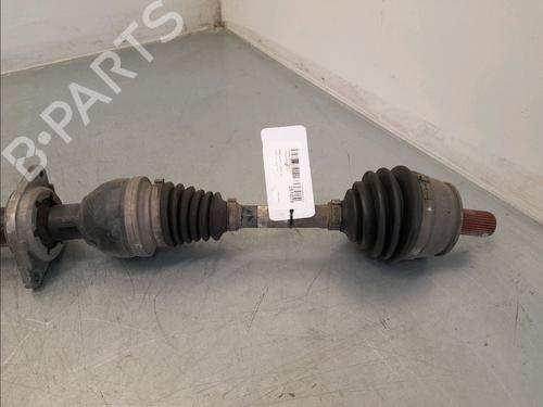 Used Right front driveshaft MERCEDES-BENZ A-CLASS (W176) A 200 CDI / d 4-matic (176.002) (136 hp) 30116936