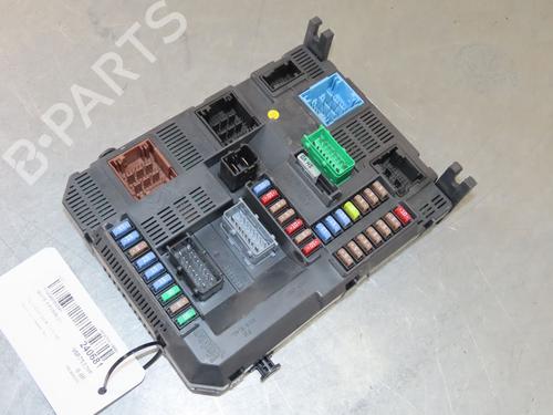 Used Fuse box PEUGEOT 2008 I (CU_) 1.6 HDi (114 hp) 19337641