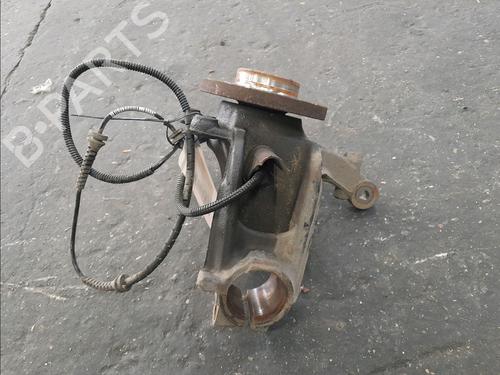 Used Right front steering knuckle CITROËN C3 III (SX) 1.2 PureTech 82 (83 hp) 30556616