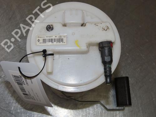 Used Fuel pump RENAULT CAPTUR I (J5_, H5_) 0.9 TCe 90 (90 hp) 18248445