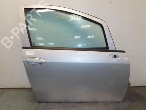 Used Right front door Right front door FIAT PUNTO (199_) 1.2 (199AXZ1A, 199BXZ1A) (69 hp) 40517319 40517319