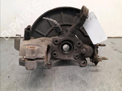 Used Right front steering knuckle VW TOURAN (1T1, 1T2) 1.9 TDI (105 hp) 15813123