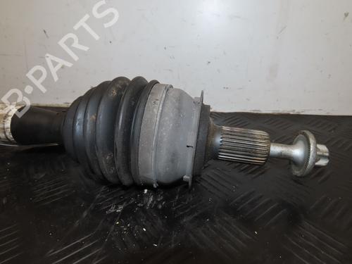 Used Left front driveshaft MERCEDES-BENZ GLA-CLASS (X156) GLA 180 (156.942) (122 hp) 28828544