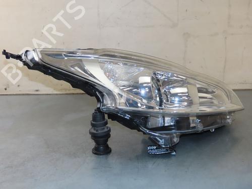 Right headlight PEUGEOT 208 I (CA_, CC_) 1.2 VTI 82 | BP32377208C29 