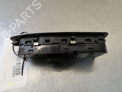 Used Left front window switch BMW X1 (F48) xDrive 20 d (190 hp) 25126614