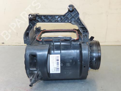 Used Air filter box MERCEDES-BENZ A-CLASS (W176) AMG A 45 4-matic (176.052) (381 hp) 22341317
