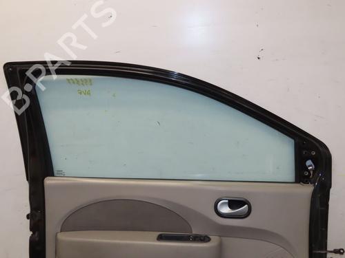 Used Left front door RENAULT TWINGO II (CN0_) 1.2 16V (CN0K, CN0V, CN0A) (76 hp) 28966752