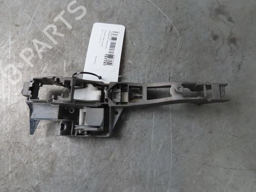 Front left exterior door handle PEUGEOT 5008 (0U_, 0E_) 2.0 HDi 150 / BlueHDi 150 | BP17041940C128 