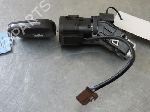 Used Ignition barrel PEUGEOT 208 I (CA_, CC_) 1.2 VTI 82 (82 hp) 22366276