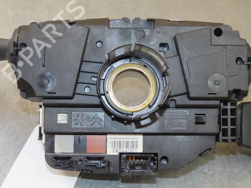 Steering column stalk PEUGEOT 208 I (CA_, CC_) 1.2 VTI 82 | BP19497767I23 