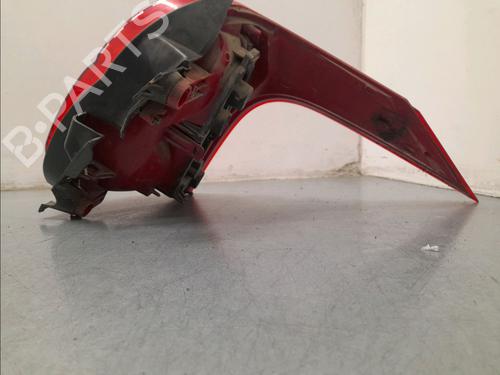 Used Left taillight Left taillight PEUGEOT 5008 (0U_, 0E_) 1.6 HDi (112 hp) 35887727 35887727