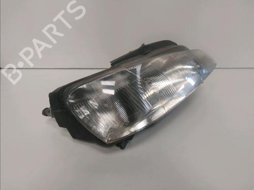 Right headlight PEUGEOT 106 II (1A_, 1C_)  | BP23158898C29 