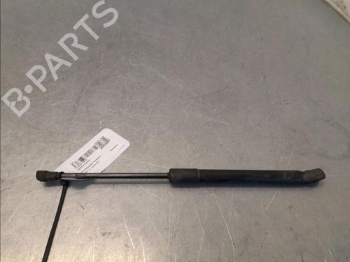 hood-lift-support-vw-touran-1t3-2010-2011-2012-2013-2014-2015-2016-33711506 main image