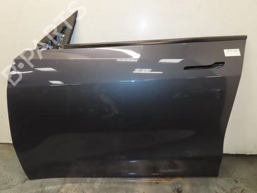Dør venstre fortil TESLA MODEL Y (5YJY) EV (261 hp) 32150548