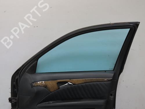 Used Right front door MERCEDES-BENZ E-CLASS (W211) E 270 CDI (211.016) (177 hp) 18034432